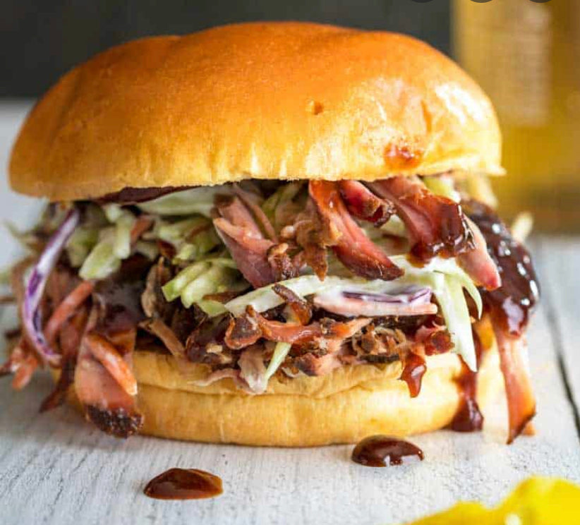 PULLED PORK SANDWICH